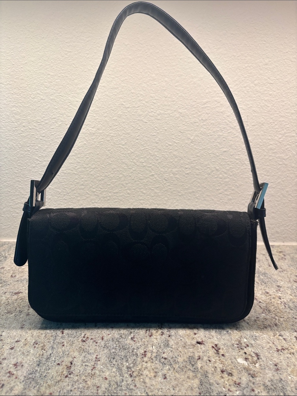 Pre-loved Vintage Coach Black Shoulder Bag